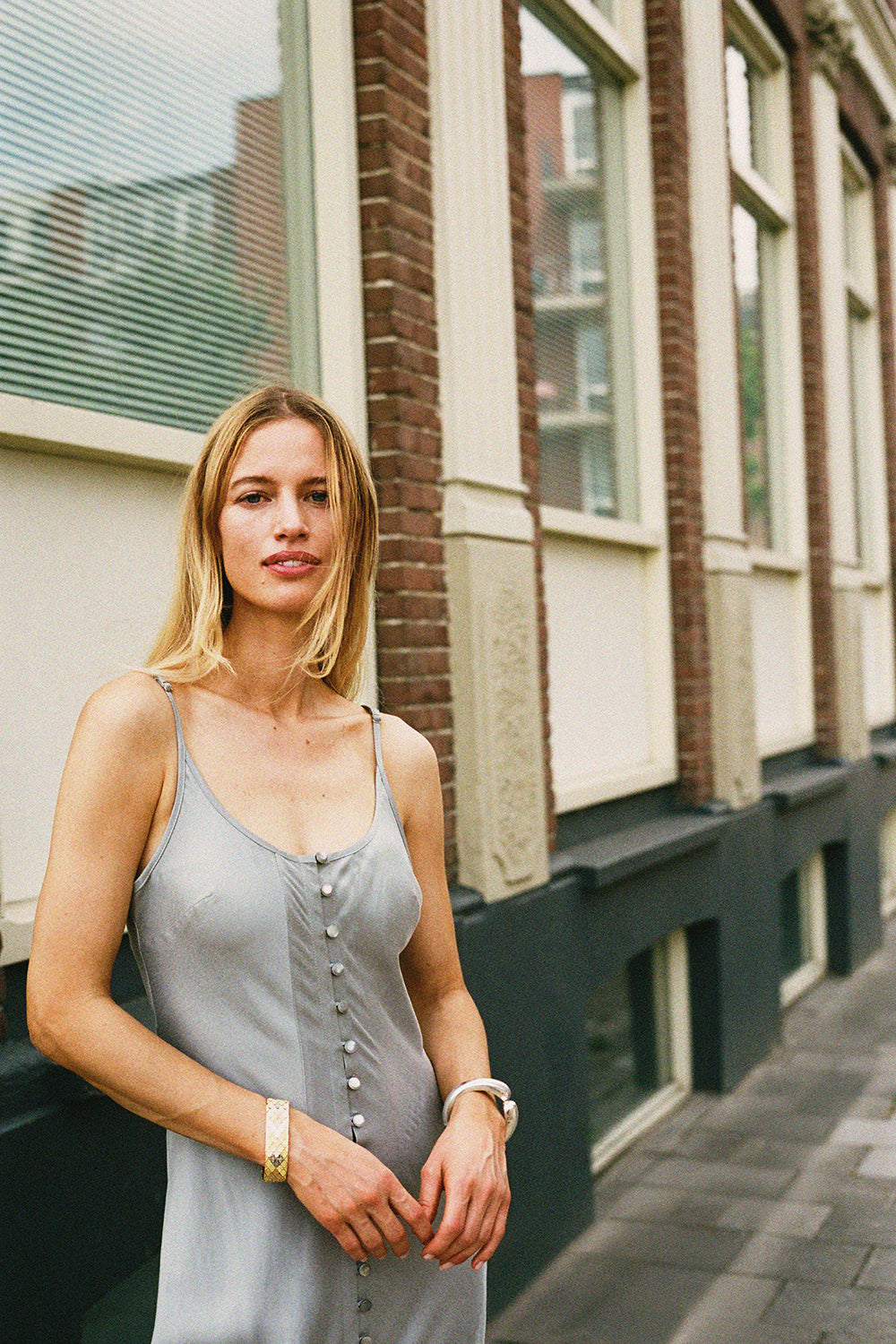 BONNIE KLEID GRAU