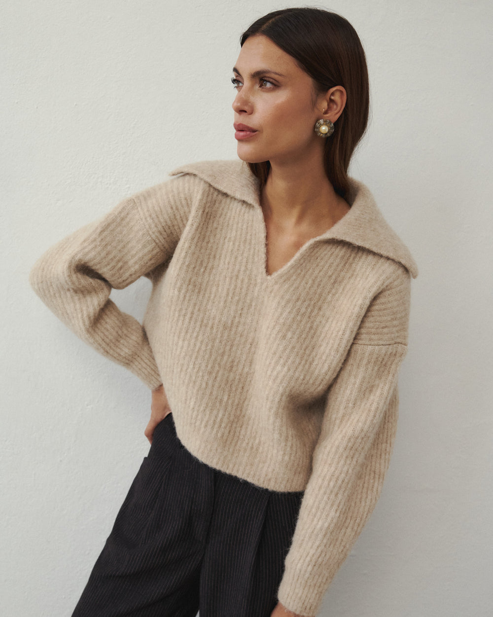 ODETTE WOOLEN SWEATER BEIGE