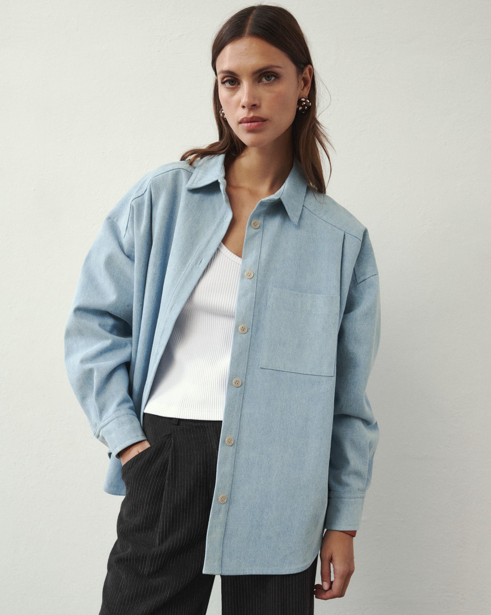 Holly’s store HOLLY OVERSIZED DENIM SHIRT LIGHT BLUE