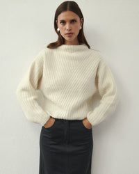 SWETER WEŁNIANY CALLS