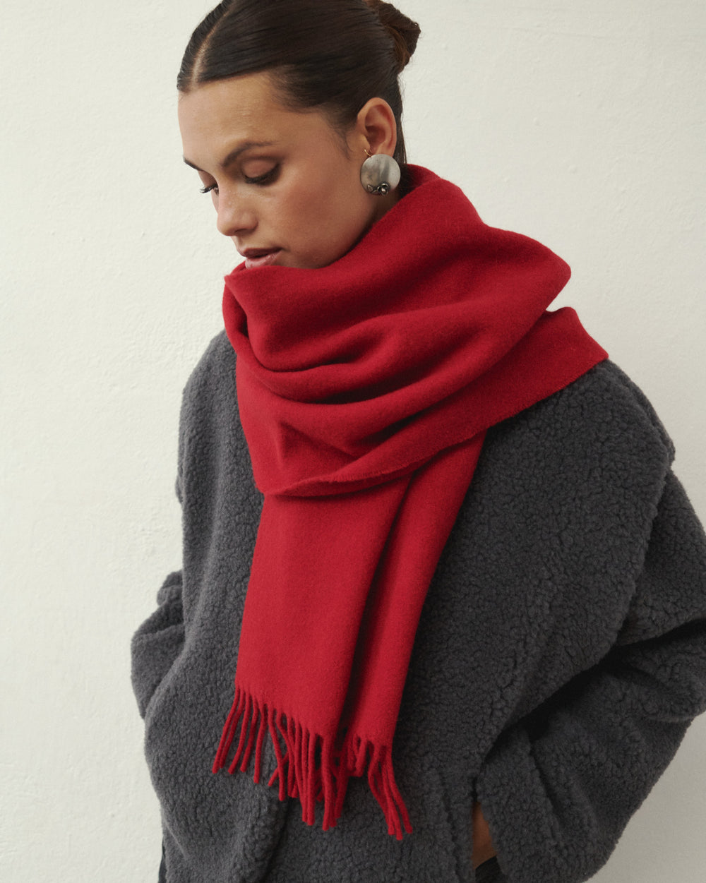 ALL OVER WOOLEN SCARF RED