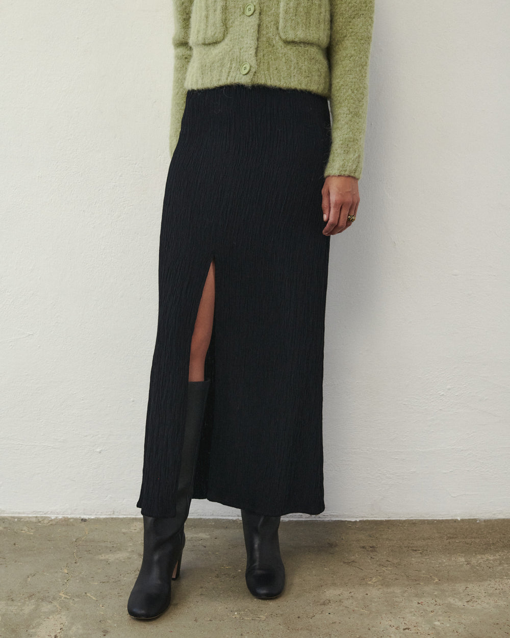 YUMI MAXI SKIRT BLACK
