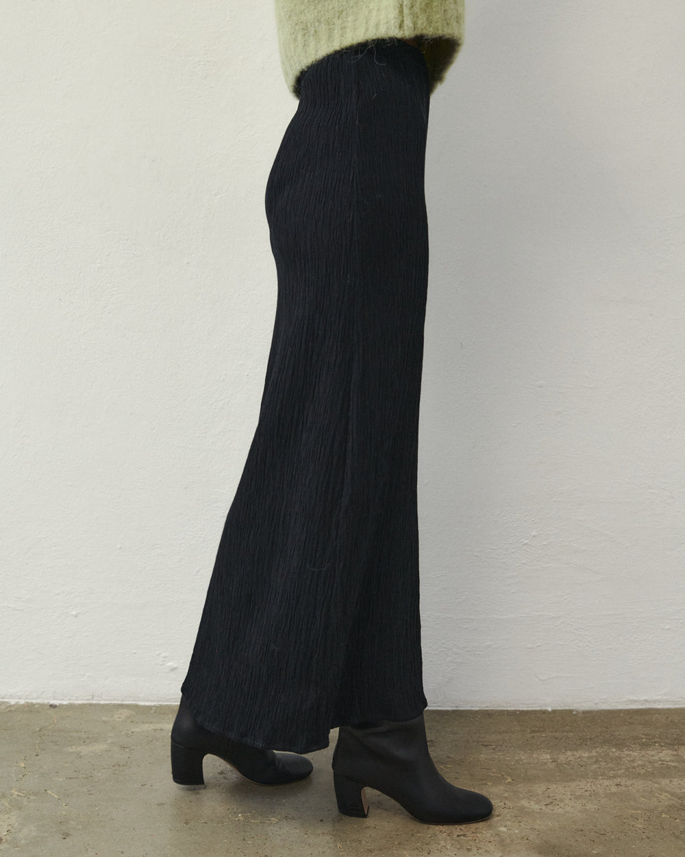 YUMI MAXI SKIRT BLACK