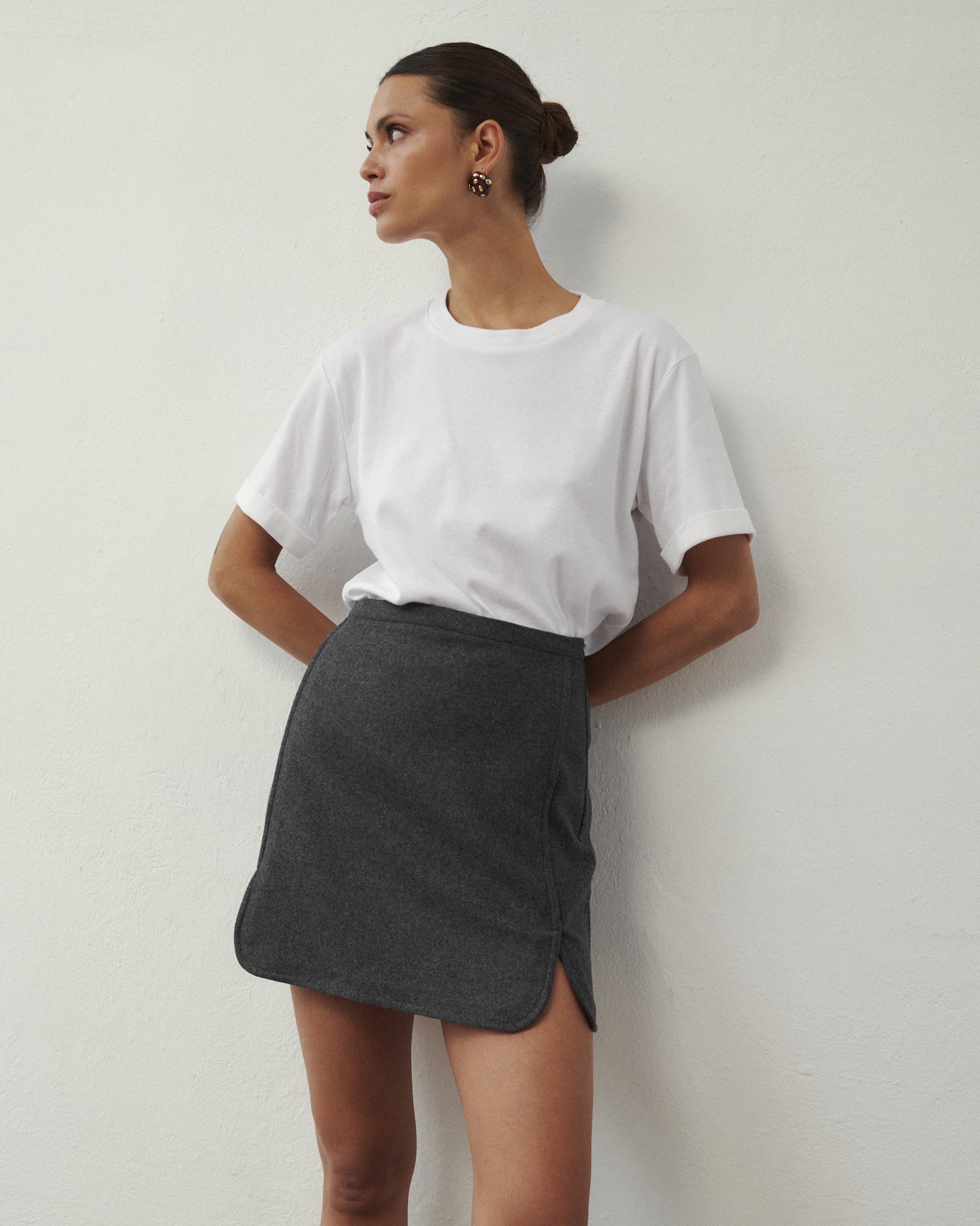NAN WOOLEN SKIRT GRAPHITE