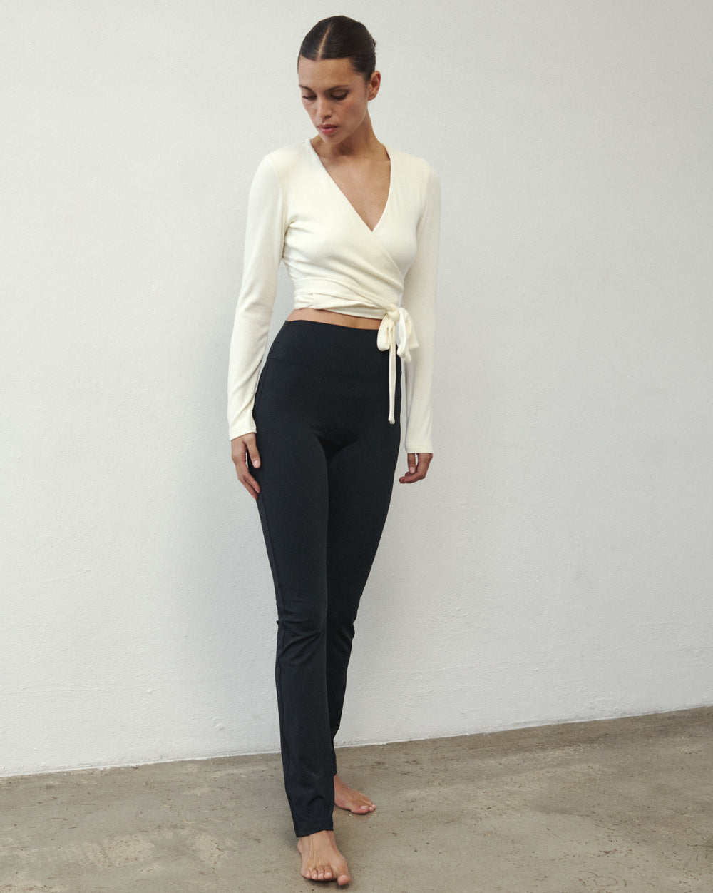 LIV FLARE LEGGINGS BLACK