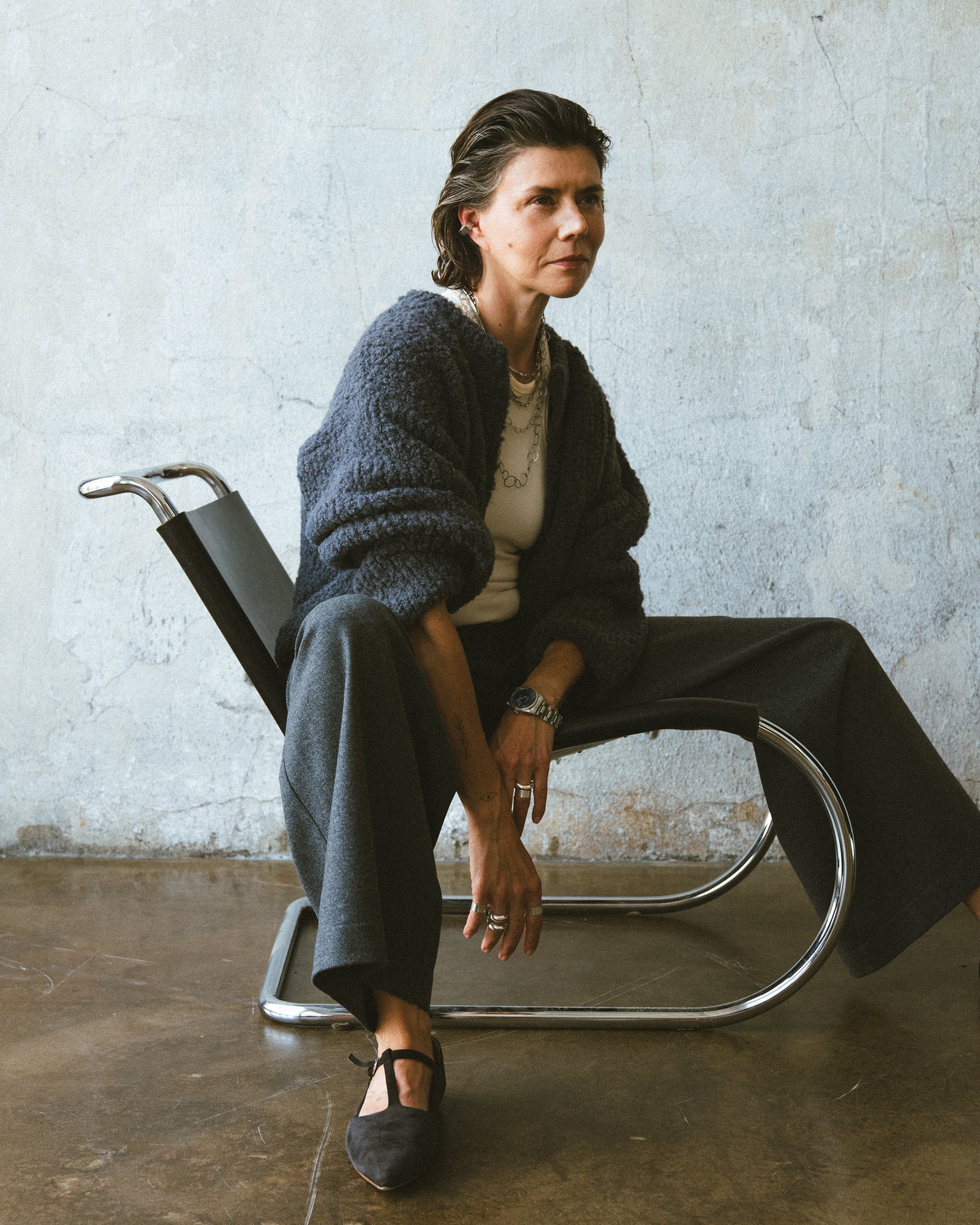 NEUTRA WOOLEN CARDIGAN GRAPHITE