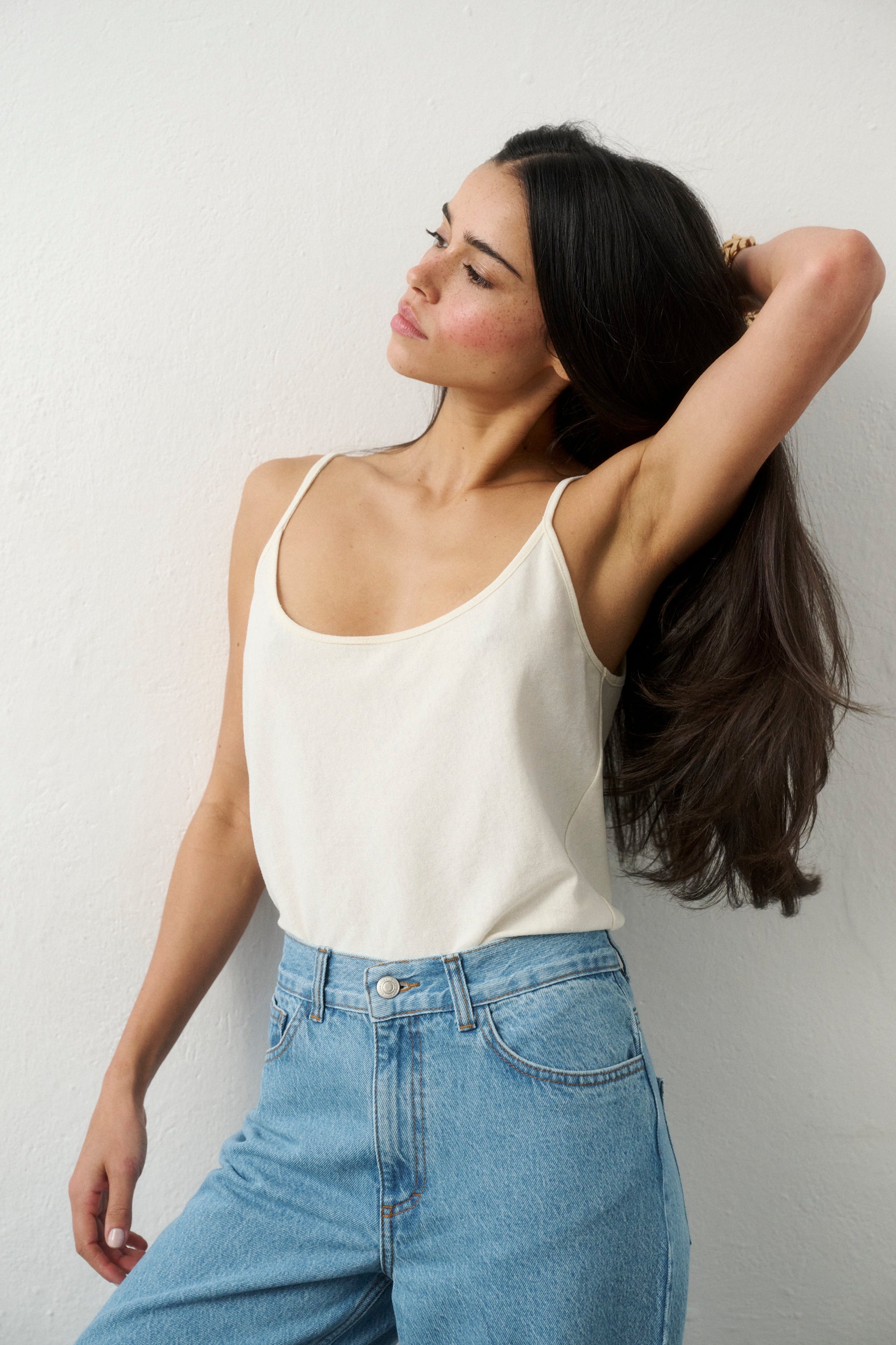 YU TOP WHITE