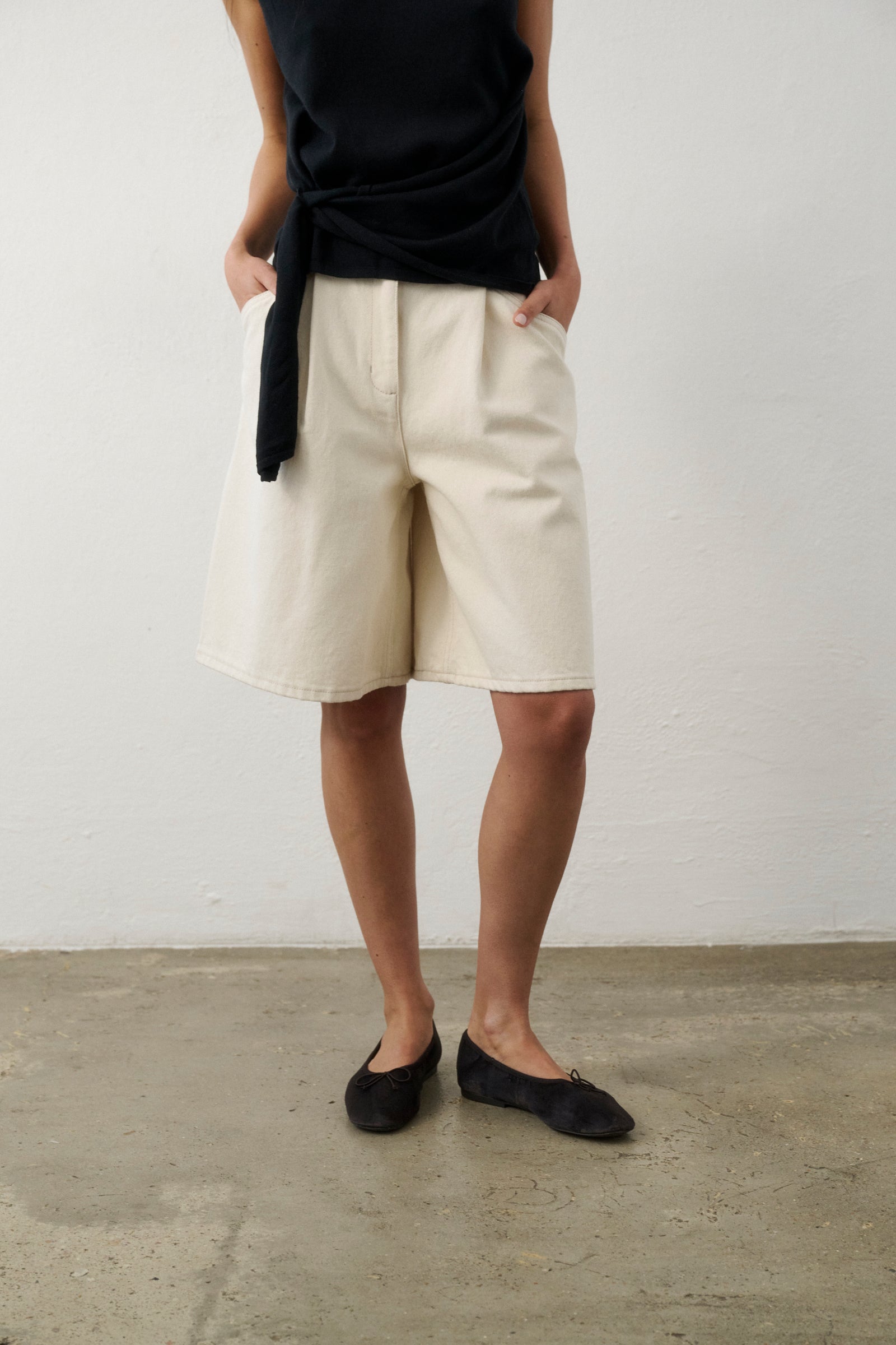 AZURE SHORTS ECRU