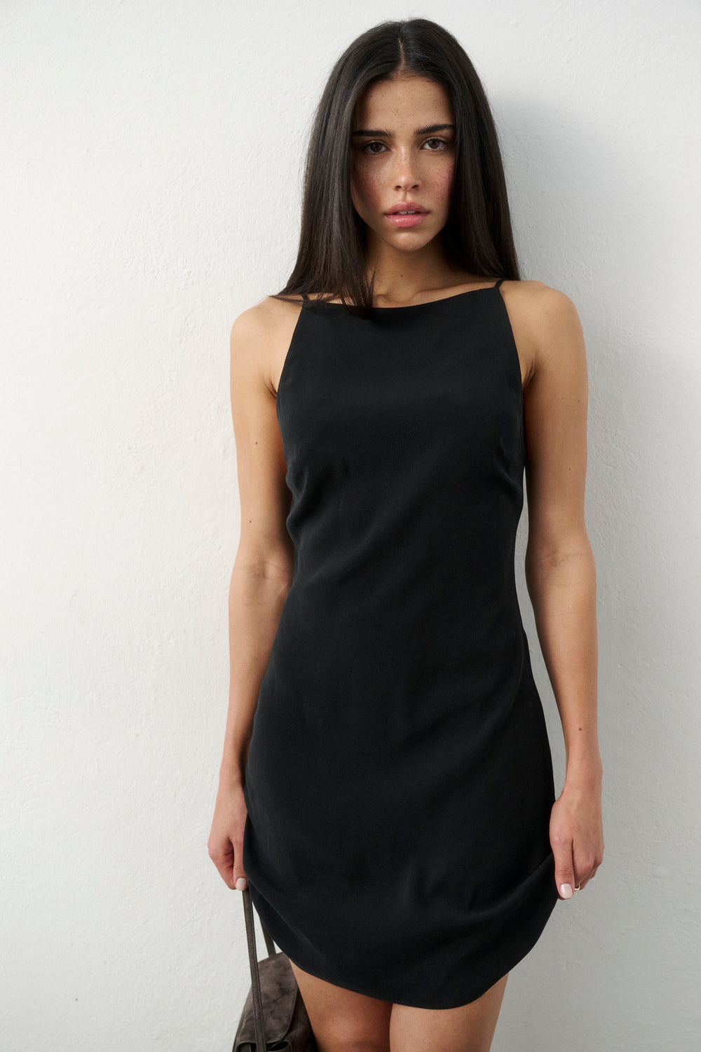 ROBE COURT NOIRE