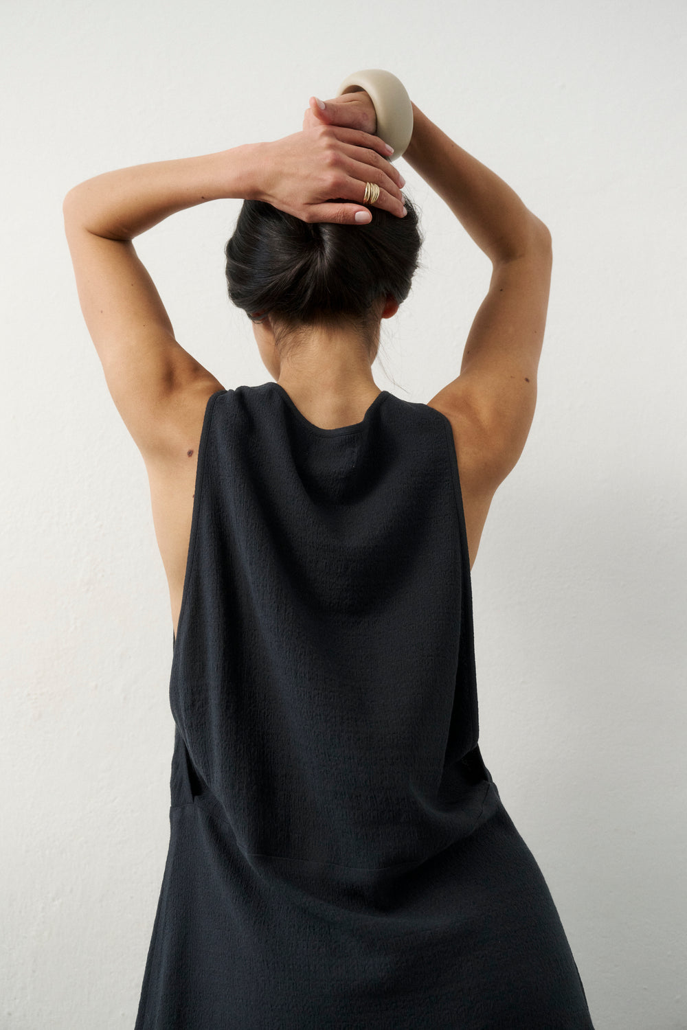 ALMOND DRESS GRAPHITE