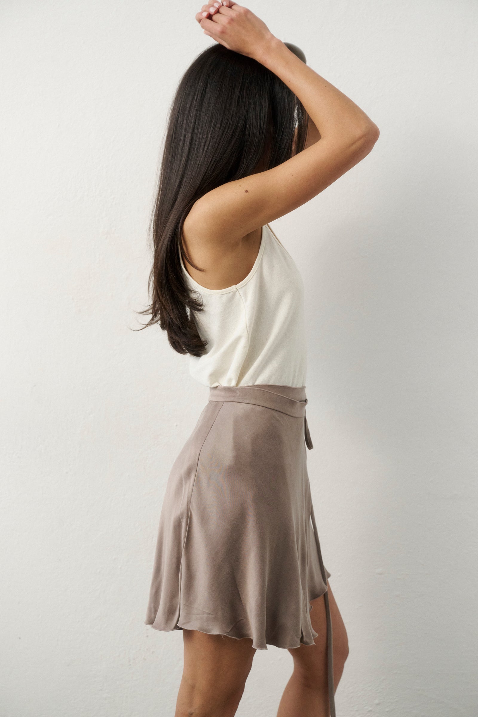 SPÓDNICZKA MINI VIVID BEIGE