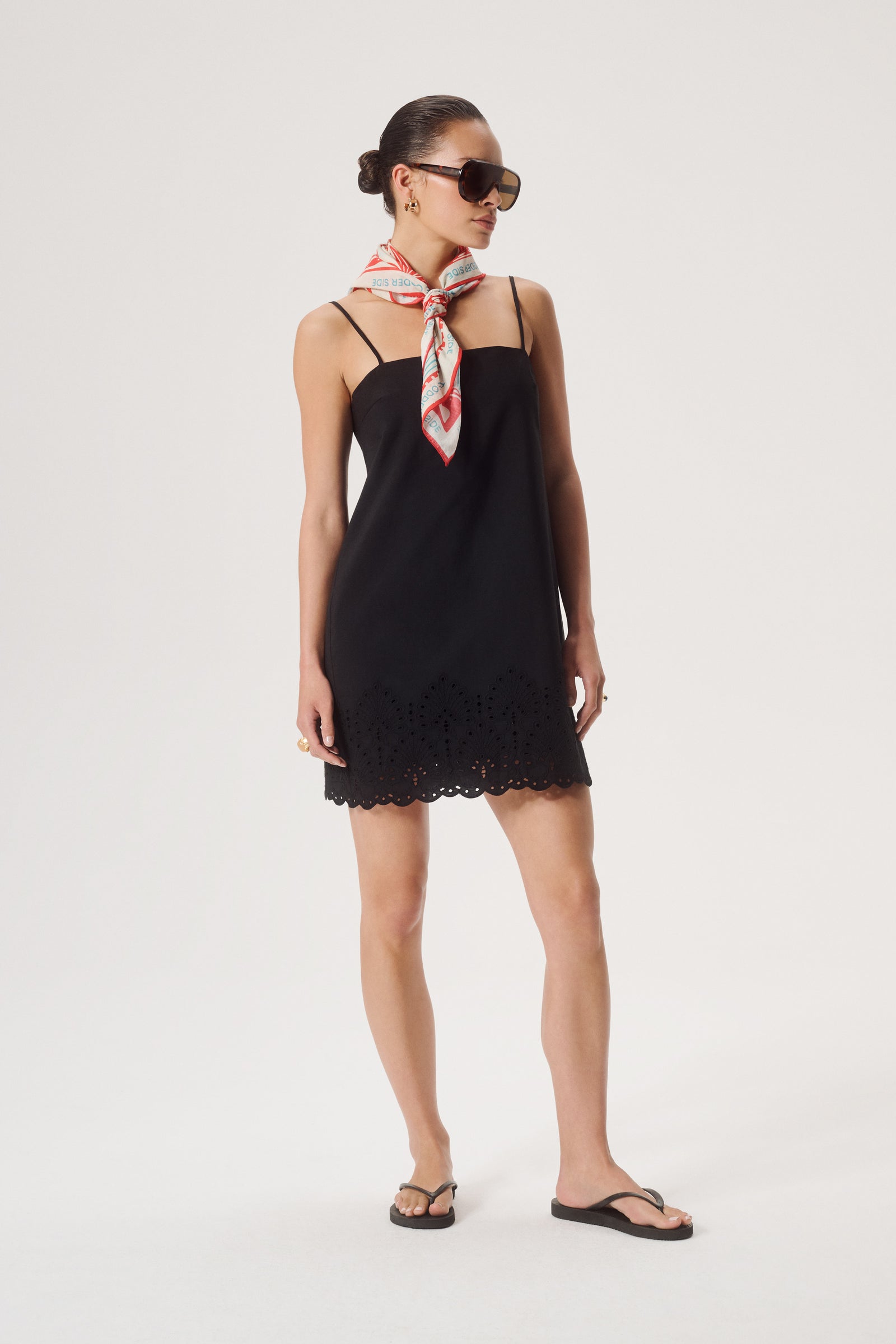 ROBE PICO NOIRE