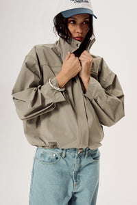 BASE-OLIVE-JACKE