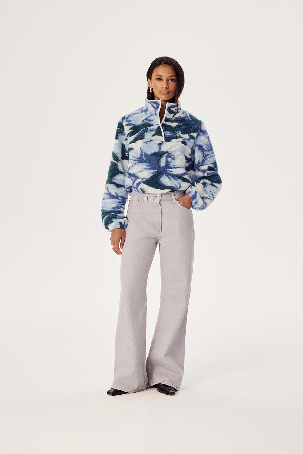 PIU BLUE WOOL SWEATSHIRT