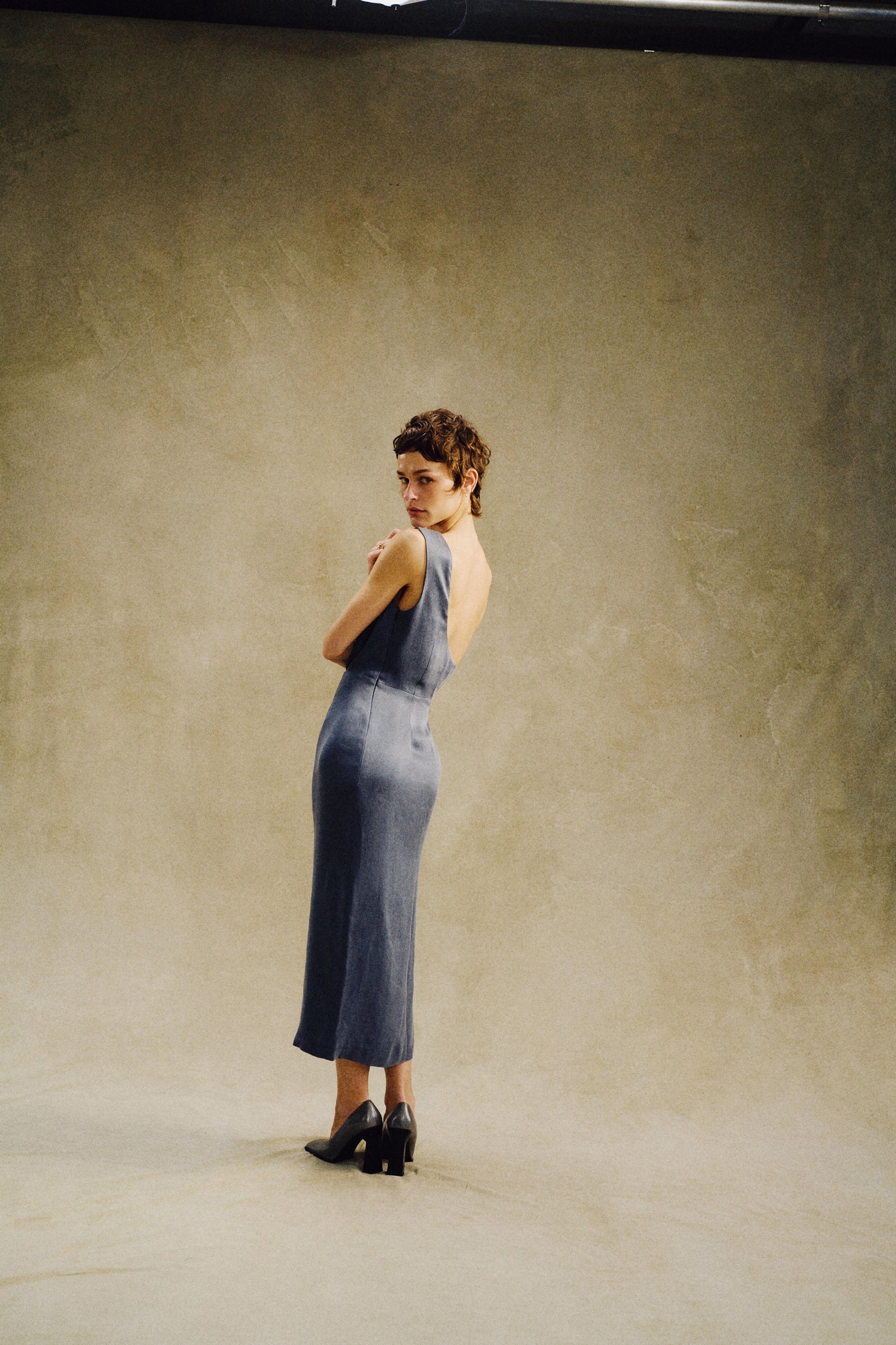 SUKIENKA MIDI SHIRLEY