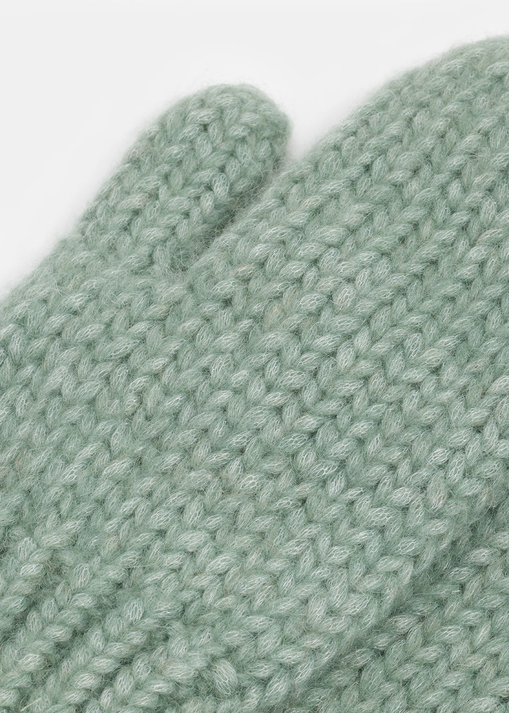 SNUG CHUNKY GREEN WOOLEN MITTENS GREEN
