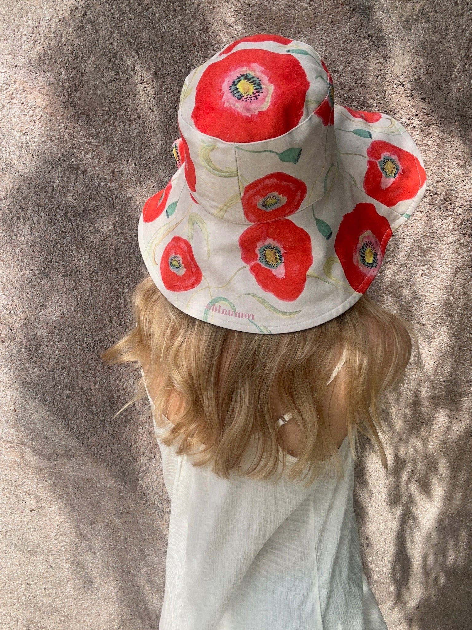 ROMUALDA HAT MOCMOC GRAN BUCKET