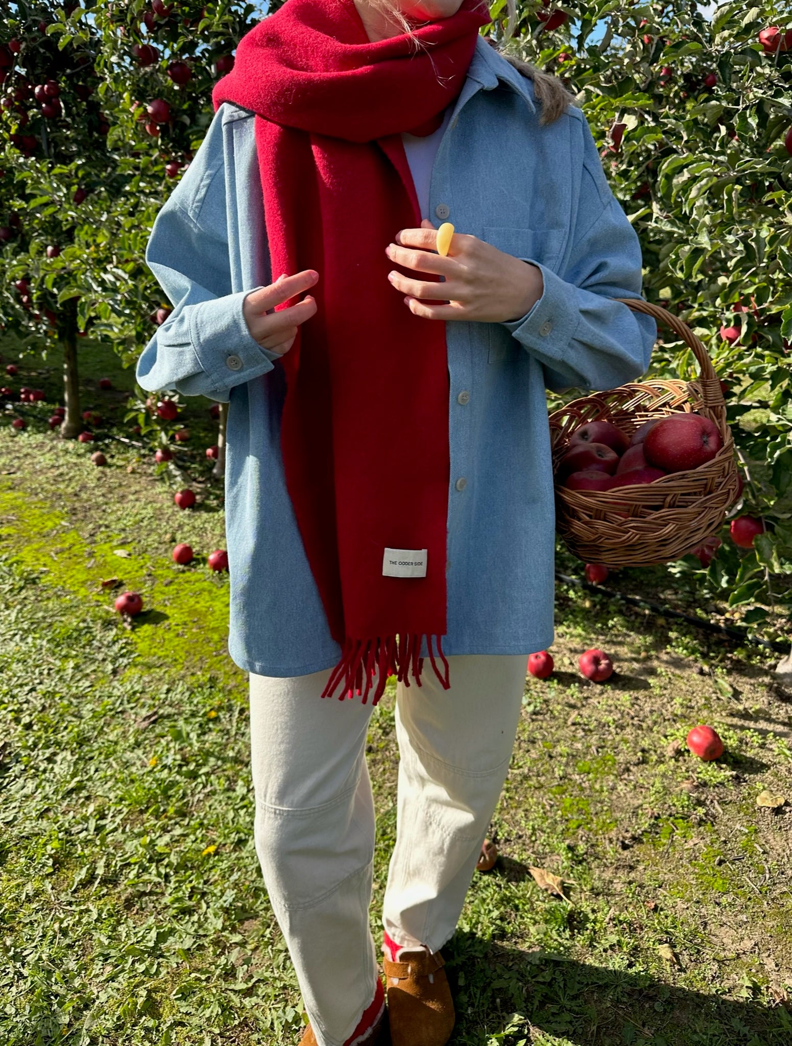 SZALIK WEŁNIANY ALL OVER