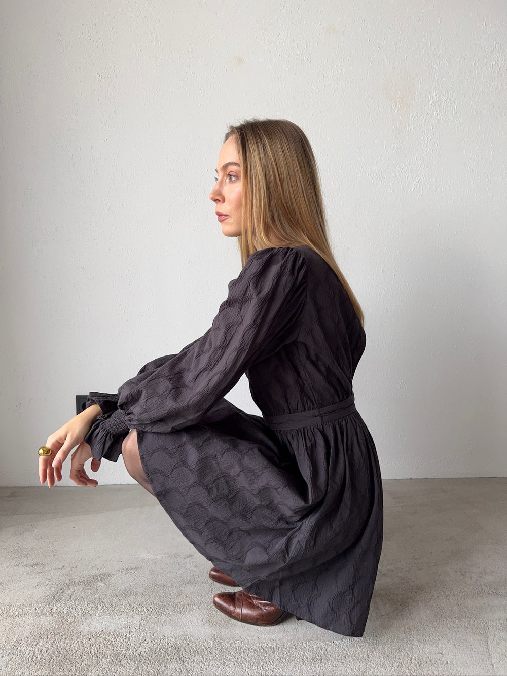 LAYLA DRESS GRAPHITE